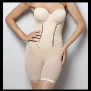 Flexees Easy-Up Bodysuit Strapless Unitard Shapewear Slim Figure 2356 Beige 36D